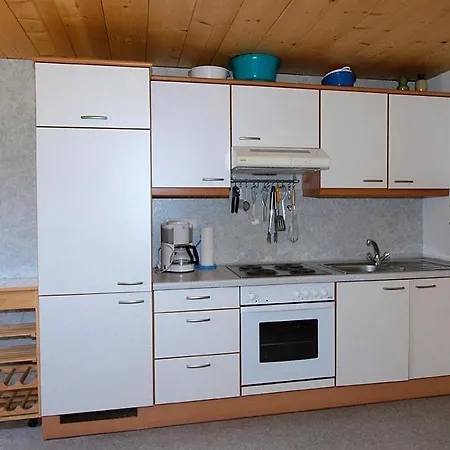 Haus Schalzbach بيت للعطل *